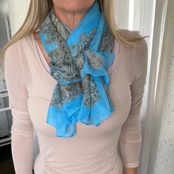 Tik Tok Accessories Tik Tok Poncho Kim Savage Poshmark